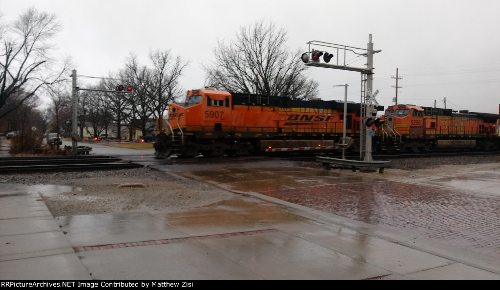 BNSF 5296 5907